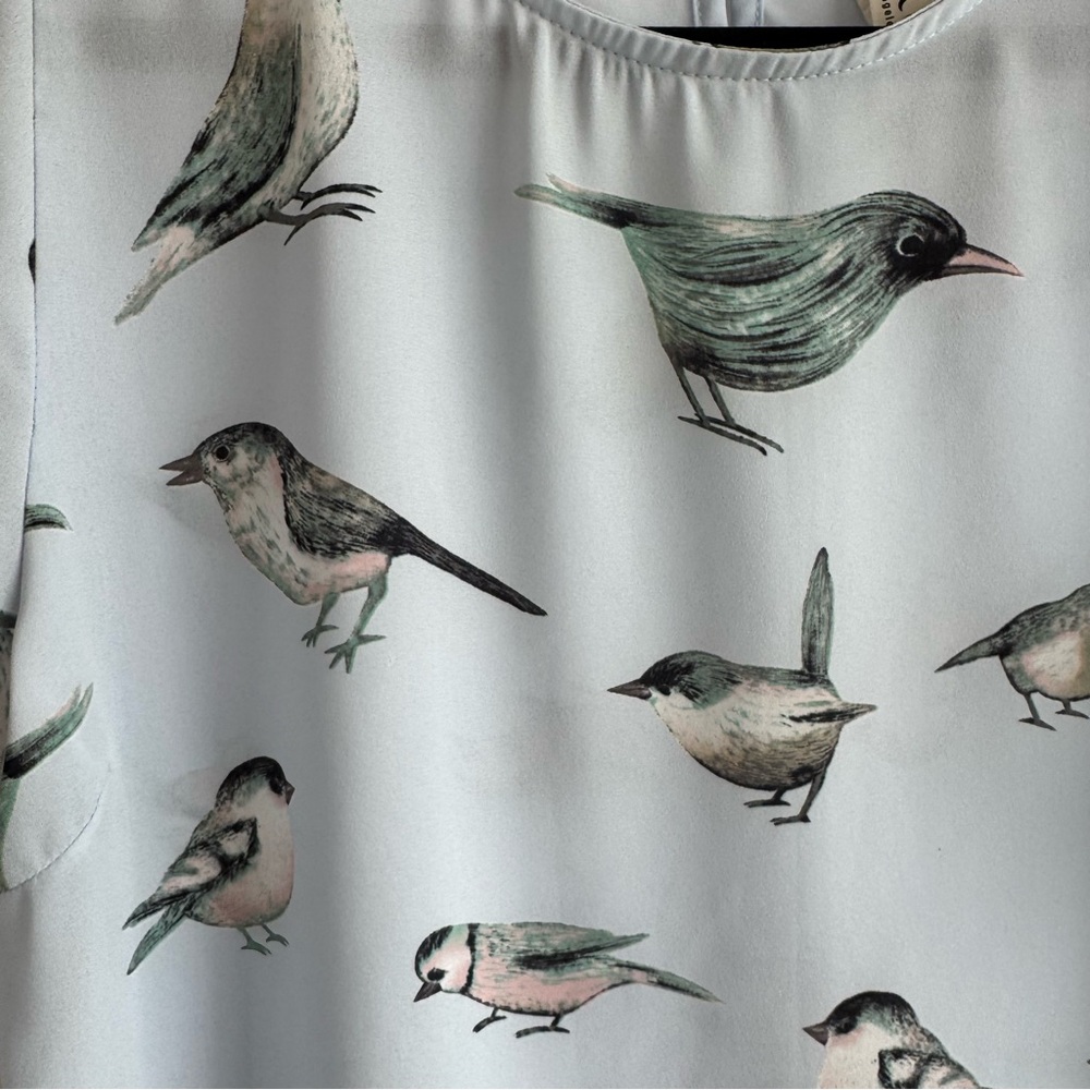 West Moon Blue Bird Print Blouse Medium Made in LA Cottagecore Whimsical Top - Picture 6 of 12